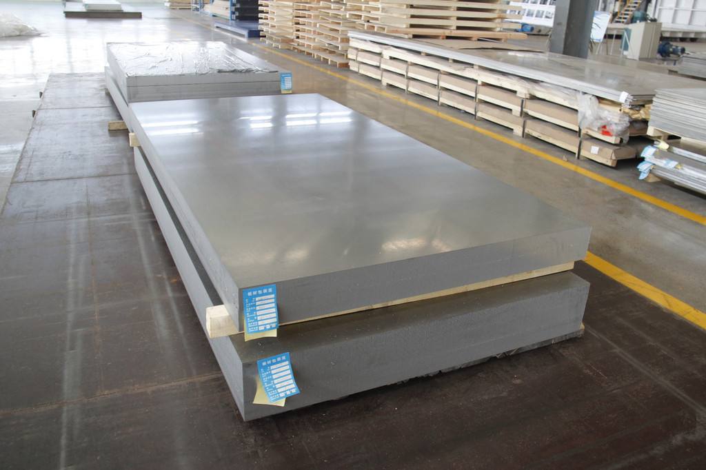 Aluminum plate automobile